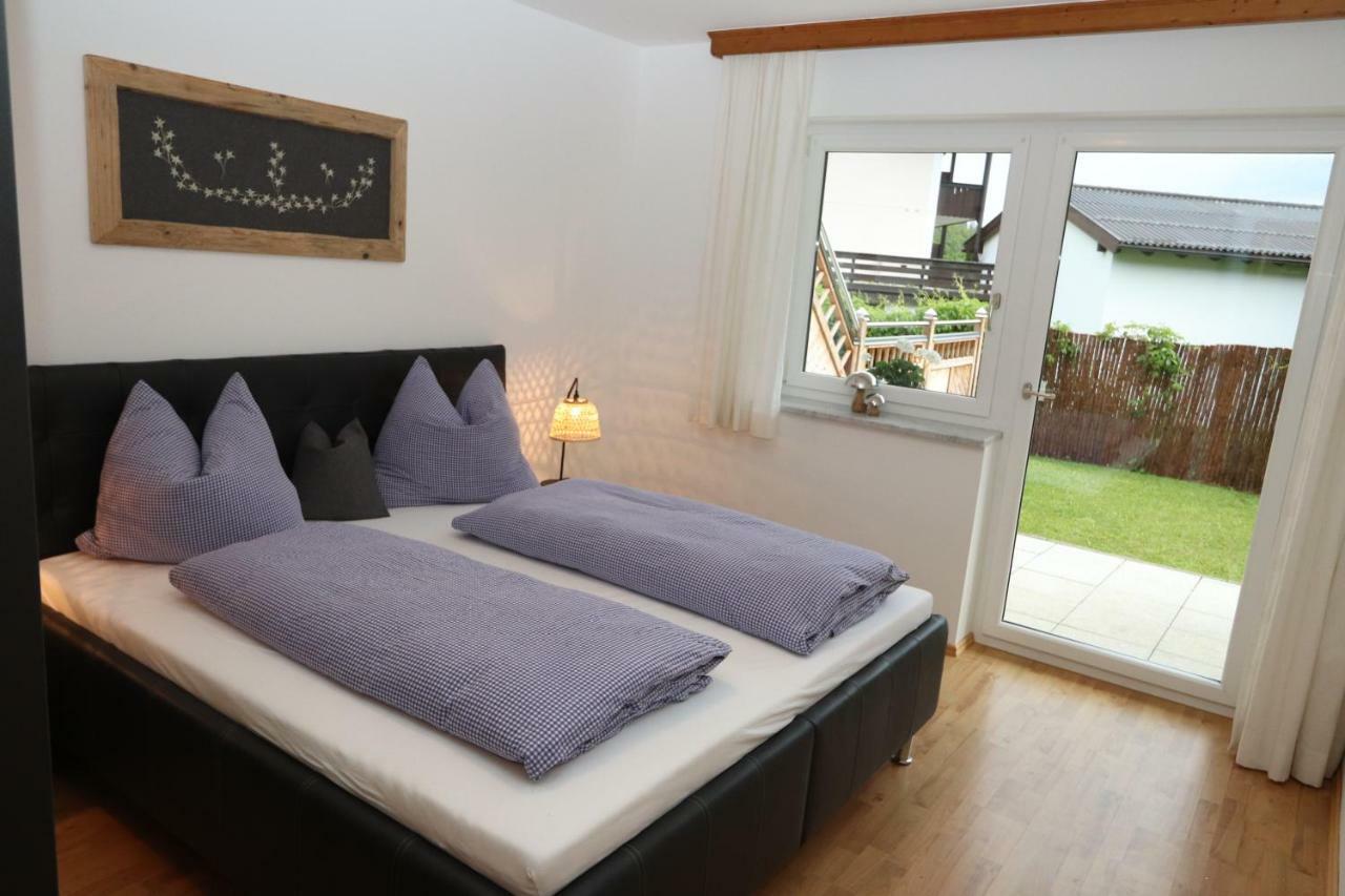 Appartement Haensel & Gretel เวอร์เฟนแวง ภายนอก รูปภาพ